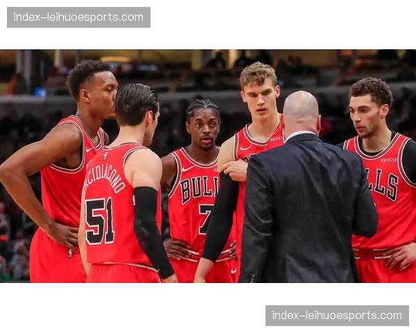 深圳队阵容磨合日渐成熟 从上赛季第十三升至目前第七 深圳队阵容磨合日渐成熟 从上赛季第十三升至目前第七