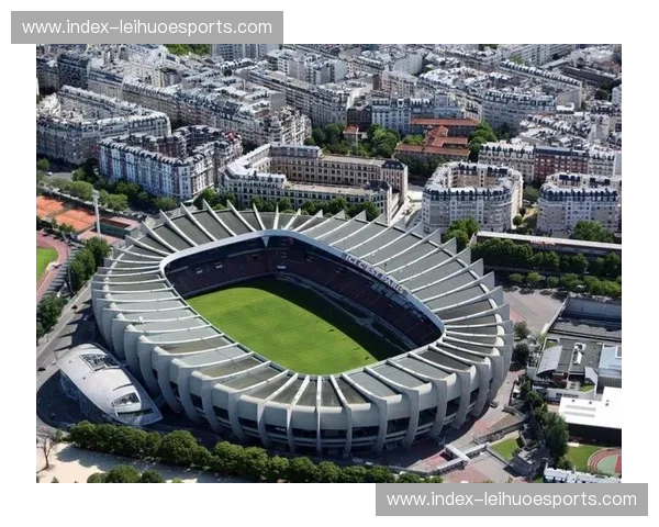 墨尔本城主场胜率仅三成三 矩形球场优势未能发挥